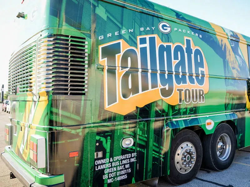 Packers' Tailgate Tour will include Aaron Jones, Elgton Jenkins and Romeo  Doubs