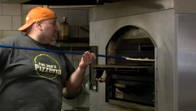 Closed Wausau Pizzeria Named Best NY-Style Pie in Wisconsin - Vimarsana News