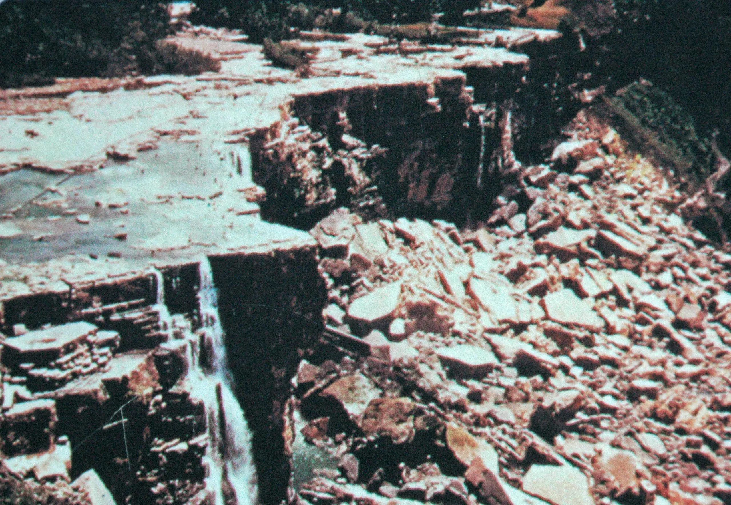 How the Massive Niagara Falls Ran Dry
