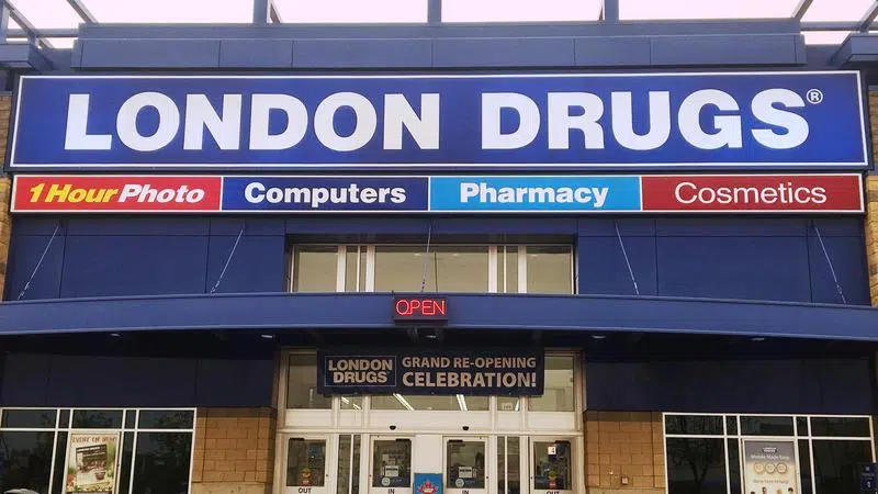 London Drugs celebrates grand opening 