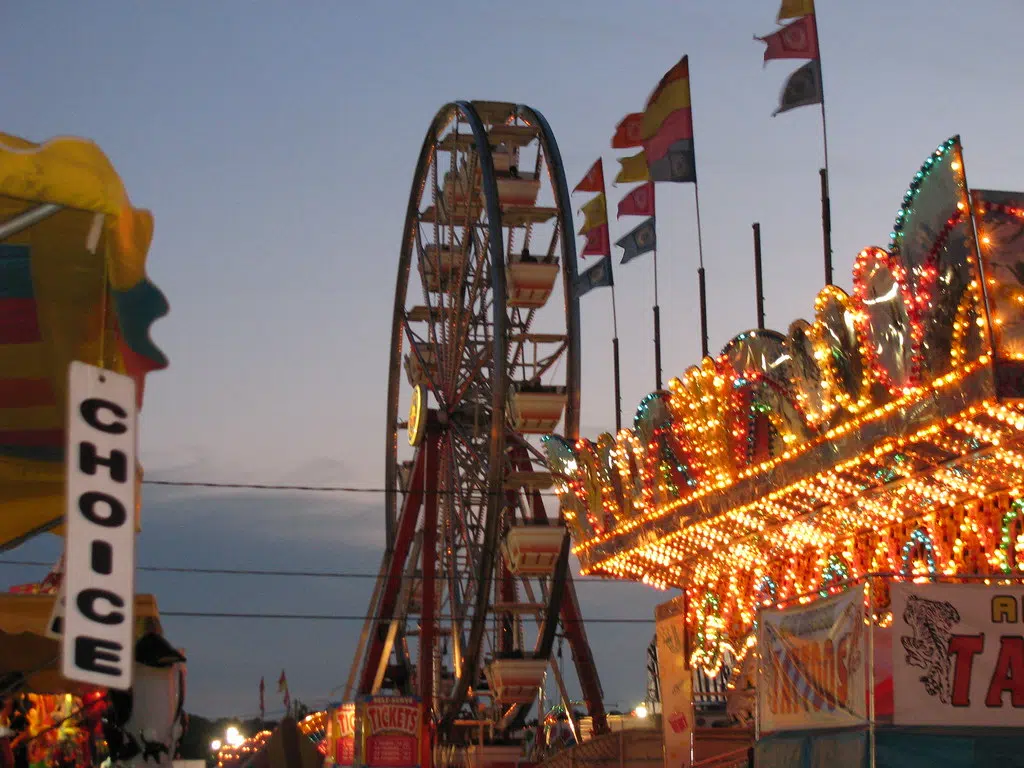 SHEBOYGAN COUNTY FAIR OPENS | 1330 & 101.5 WHBL