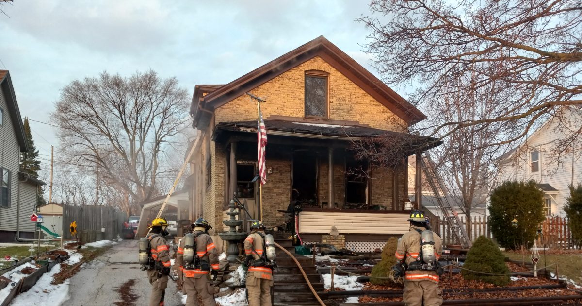 Sheboygan Man Escapes House Fire Thursday Morning, But Loses Wife, Dog - Vimarsana News