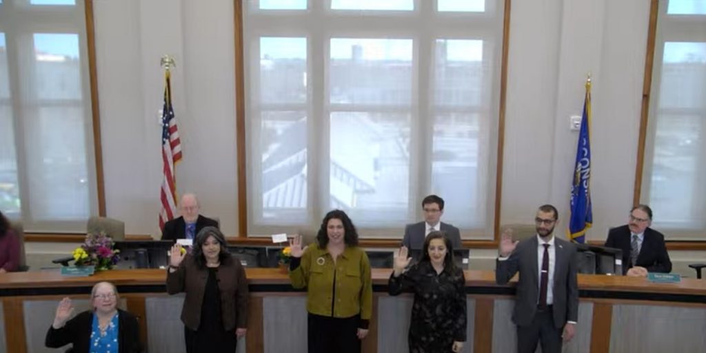 First Common Council of 2023-24 Convenes, Elects Officers - Vimarsana News
