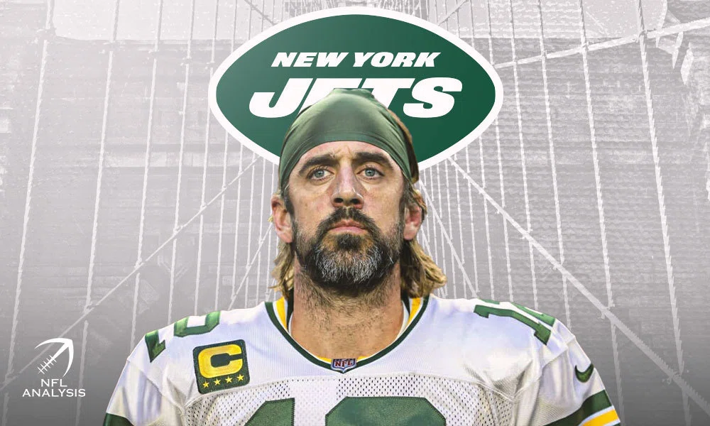 New York Jets officials are flying to meet with Aaron Rodgers in