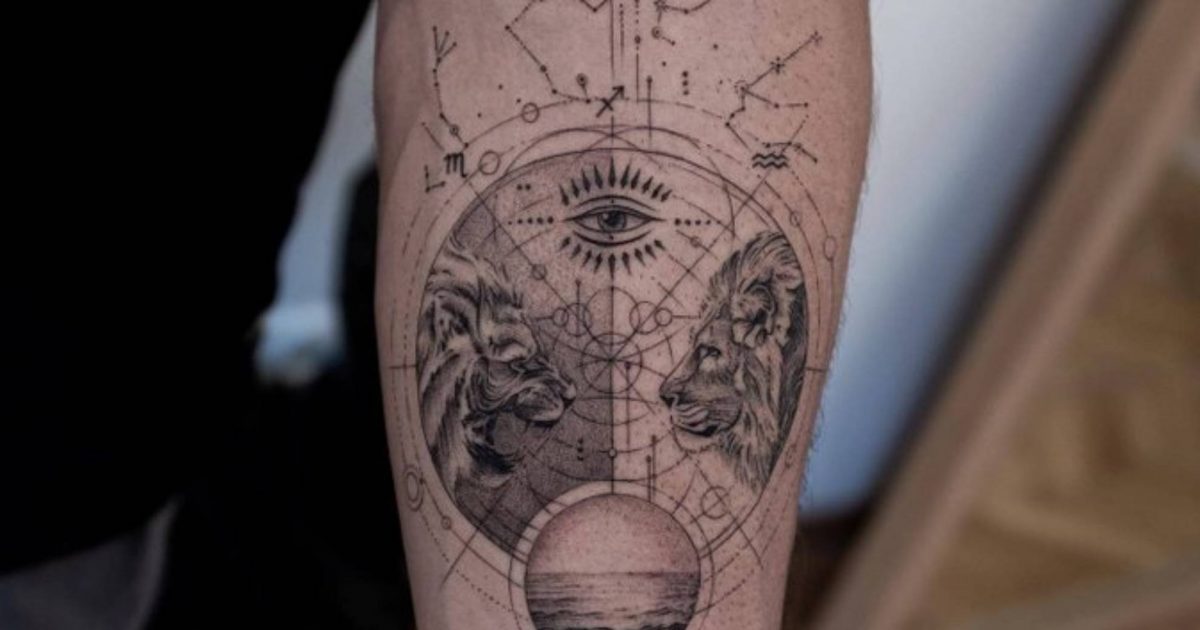 Aaron Rodgers has a new tattoo and it is…..something. - Vimarsana News