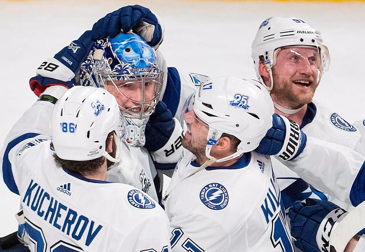 Brayden Point leads Lightning over Canadiens in 4-3 shootout win