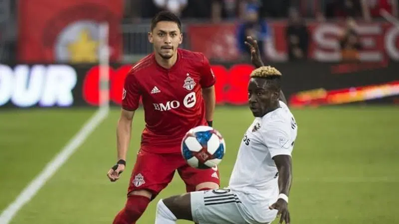 Toronto FC shoots its way into MLS record book but still can’t score