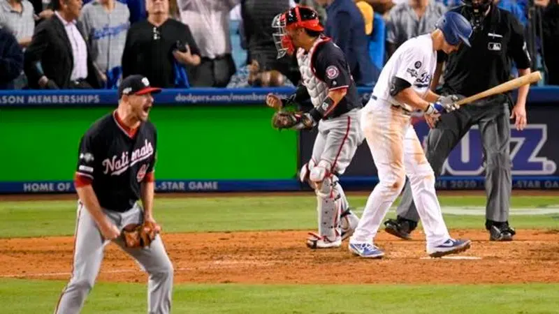 LeMahieu, Yankees torment Twins again, 10-4 in ALDS opener