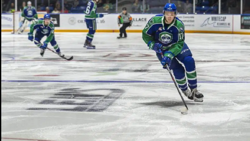 swift current broncos jersey