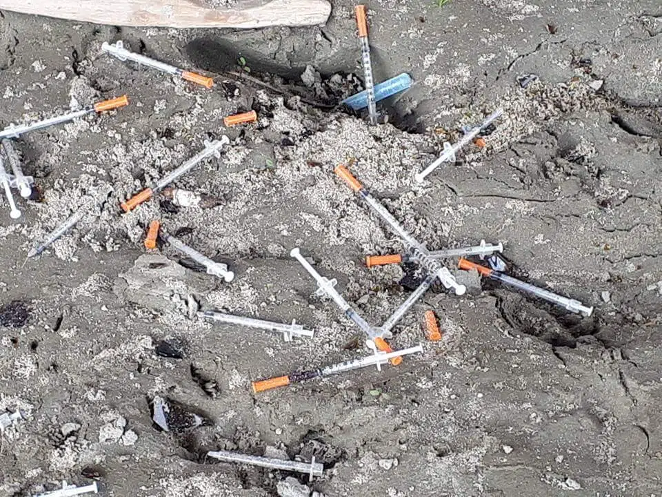 City of Kamloops grapples with needle disposal, looks to add bins