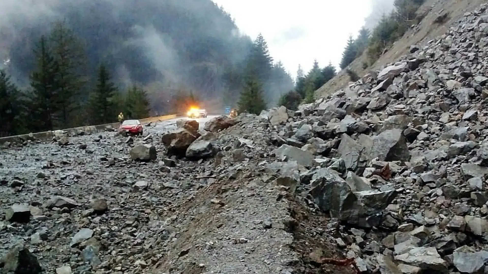 Rock slide closes Trans Canada near Yale CFJC Today Kamloops