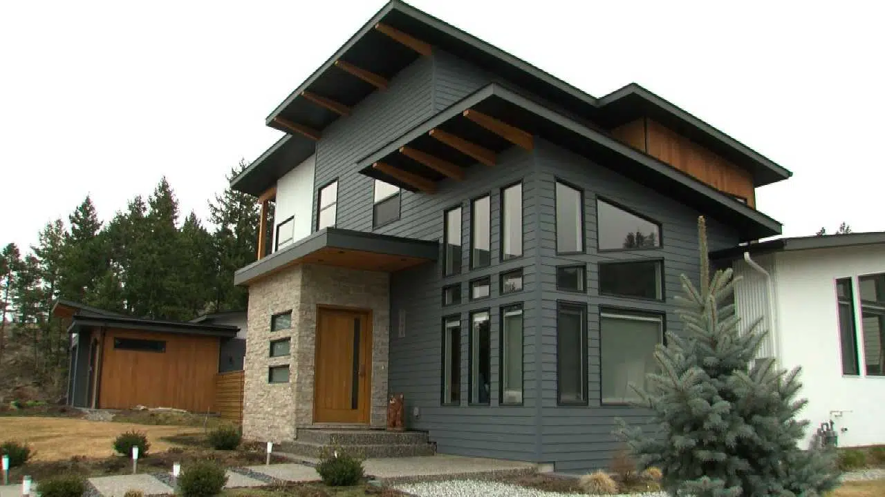 KFR knocking on doors to promote FireSmart principles CFJC Today Kamloops