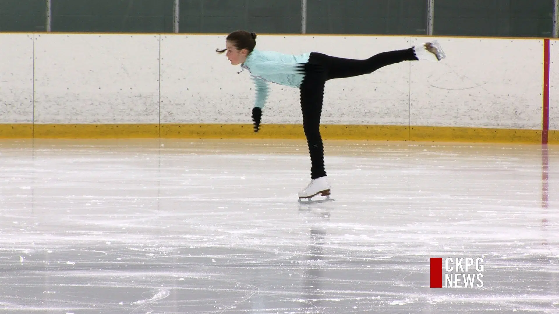 Record Number of Figure Skaters Glide to Surrey For Final Meet