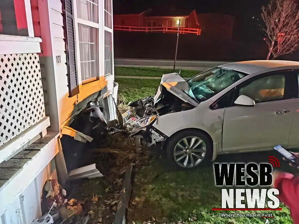 Car Crashes into Smethport Mobile Home WESB B107.5FM/1490AM WBRR