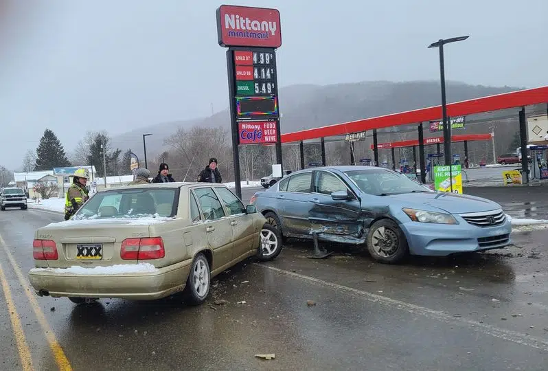 3vehicle Accident at Nittany Minit Mart WESB B107.5FM/1490AM