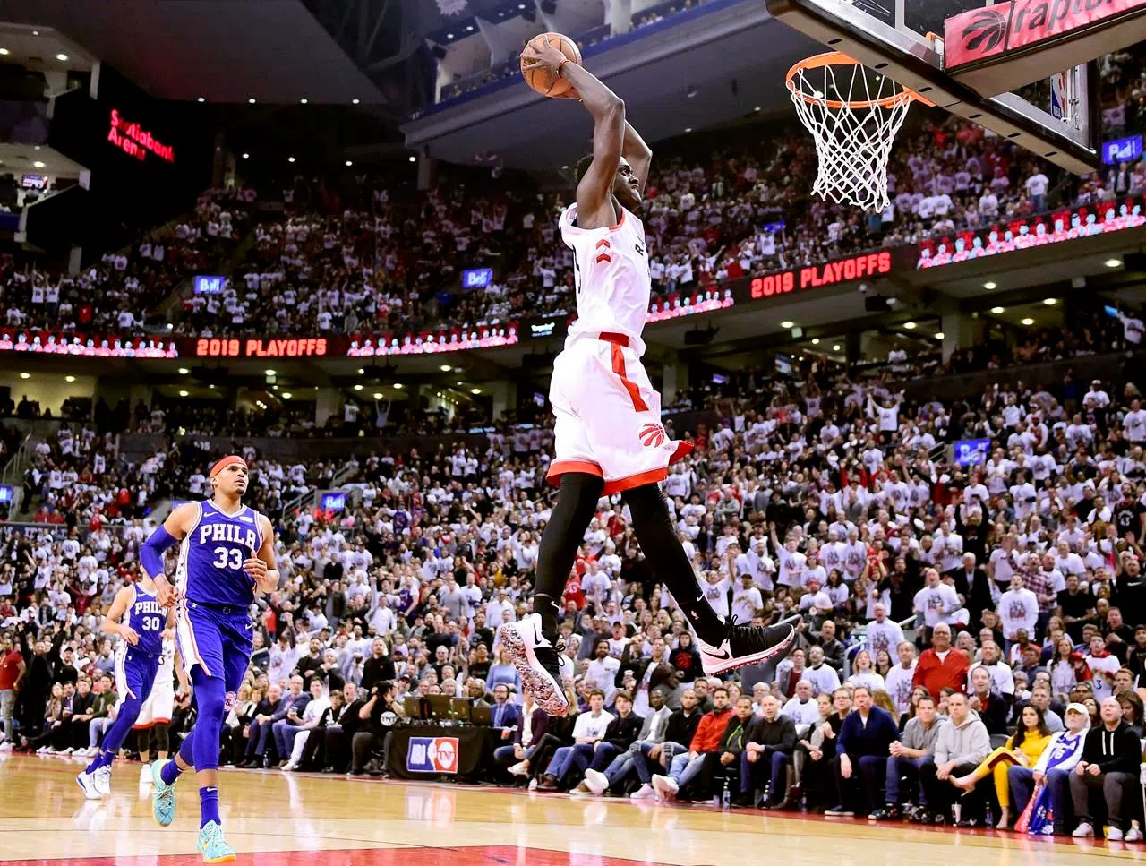 Leonard Scores 45 Points To Lift Raptors To 108-95 Victory Over Sixers ...