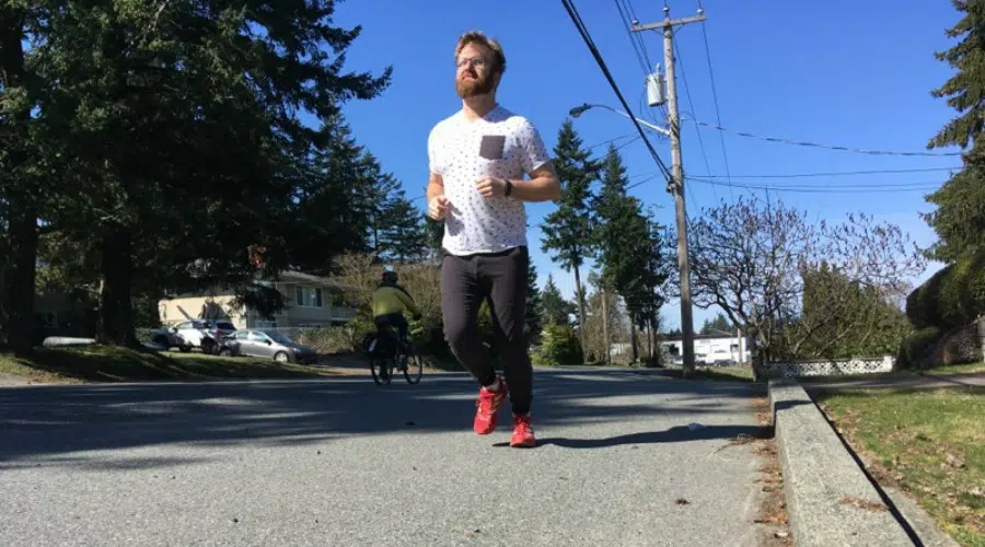 Nanaimo smokers urged to pound the pavement to finally quit