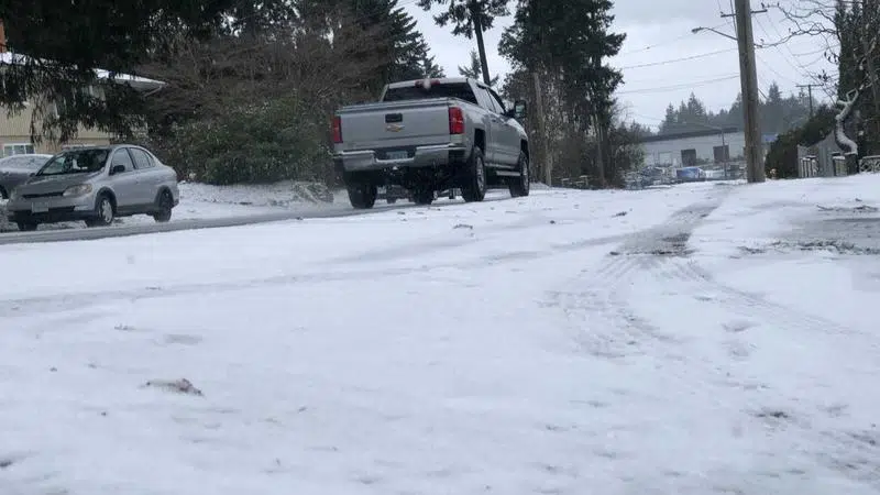 Snowfall causes transportation woes in Nanaimo | NanaimoNewsNOW ...