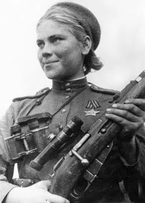 women's uniform for russian sniper