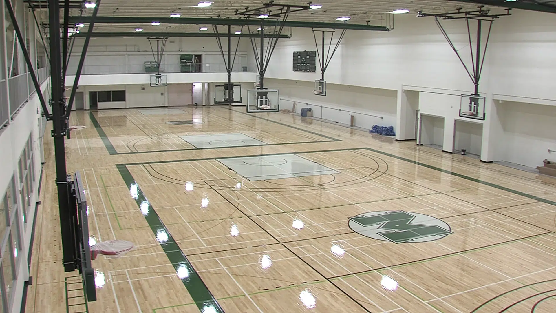 Medicine Hat High School gets glimpse of new gym CHAT News Today