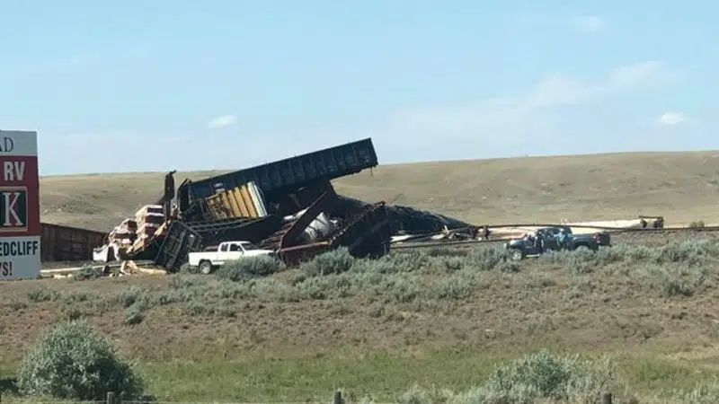 Evacuation of Alberta hamlet after train derailment, possible chemical ...