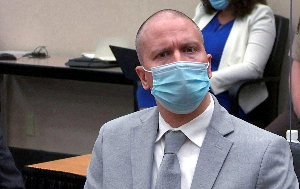 Two Minneapolis residents file lawsuits against ex-officer who killed Floyd - Vimarsana News
