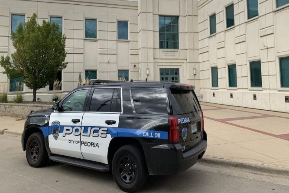 Police arrest juvenile after finding 'ghost gun' - Vimarsana News