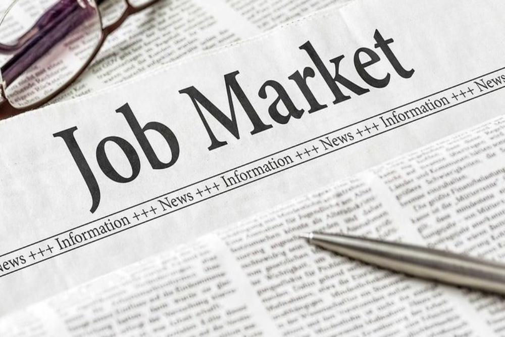 State: unemployment inches up slightly, jobs also go up - Vimarsana News