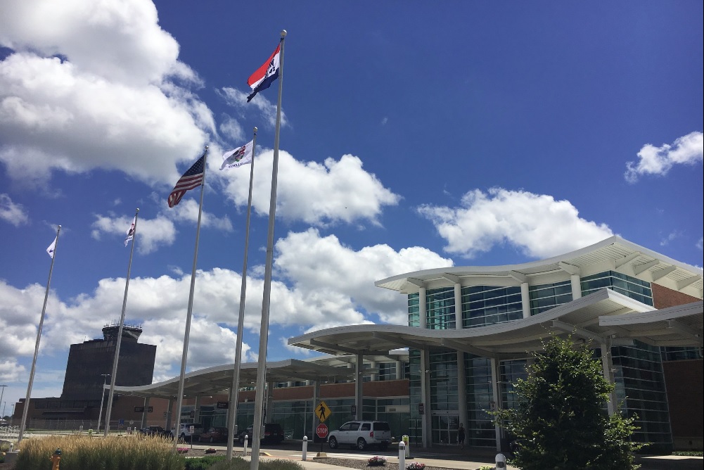 Peoria International Airport not seeing disruptions to flights before July 4th holiday - Vimarsana News