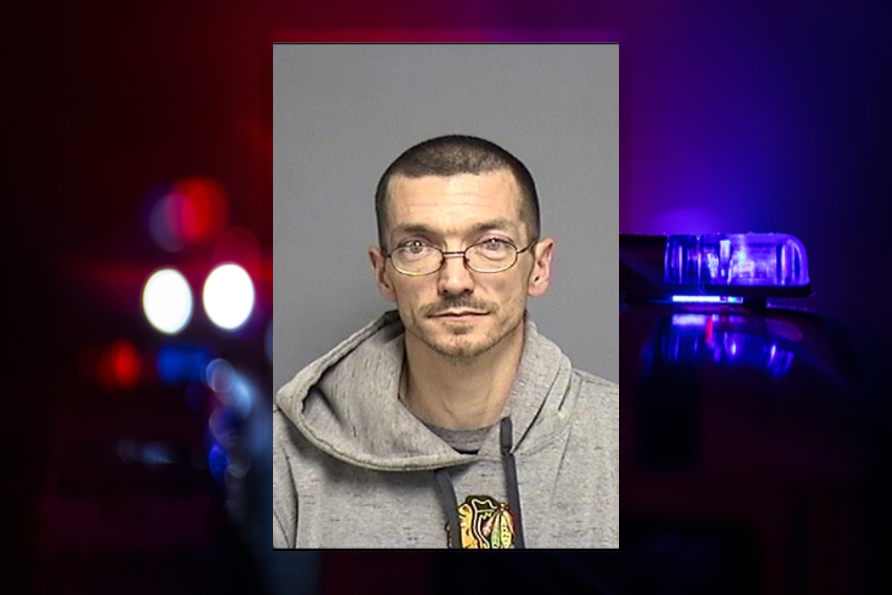 Canton man jailed on weapons, drug charges - Vimarsana News