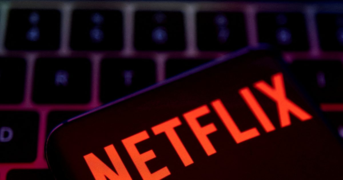 No more red envelopes: Netflix to end DVD-by-mail business - Vimarsana News