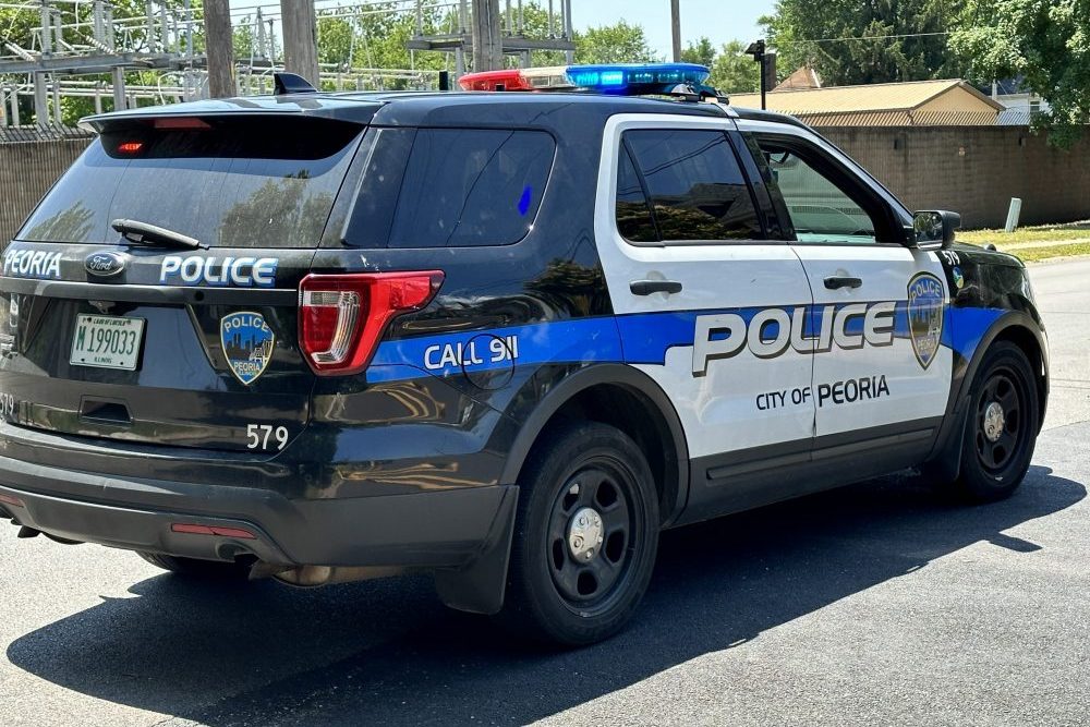Eight teens arrested following chase involving stolen cars - Vimarsana News