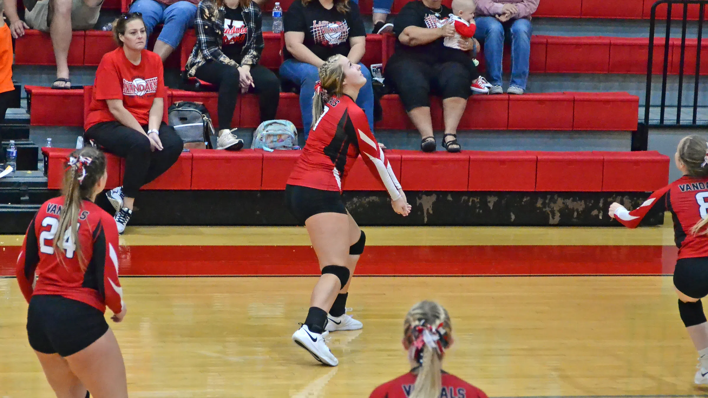 Vandalia Gets Three Set Win Over North Mac