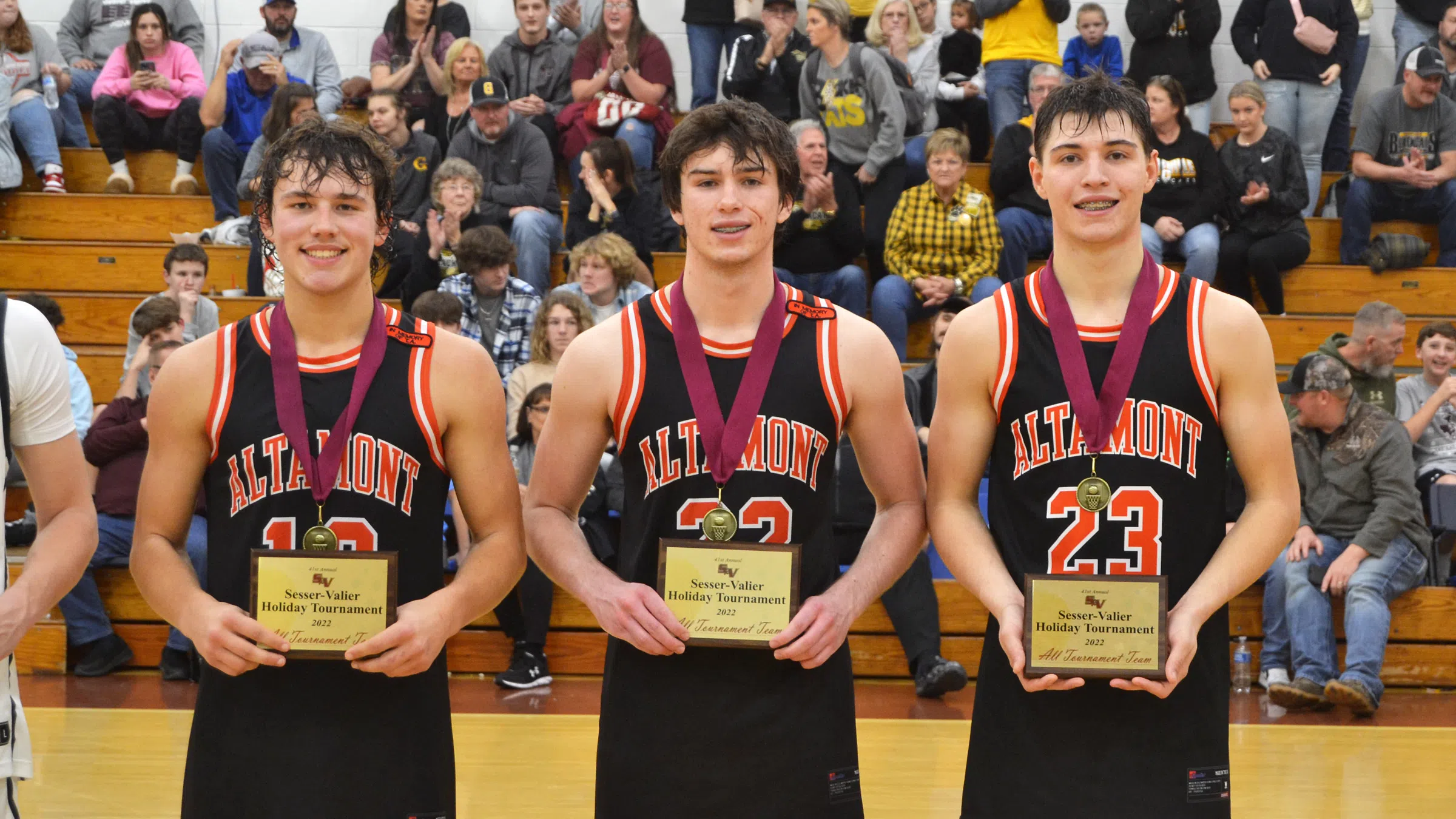 Three Indians Named to Sesser-Valier All-Tournament Team