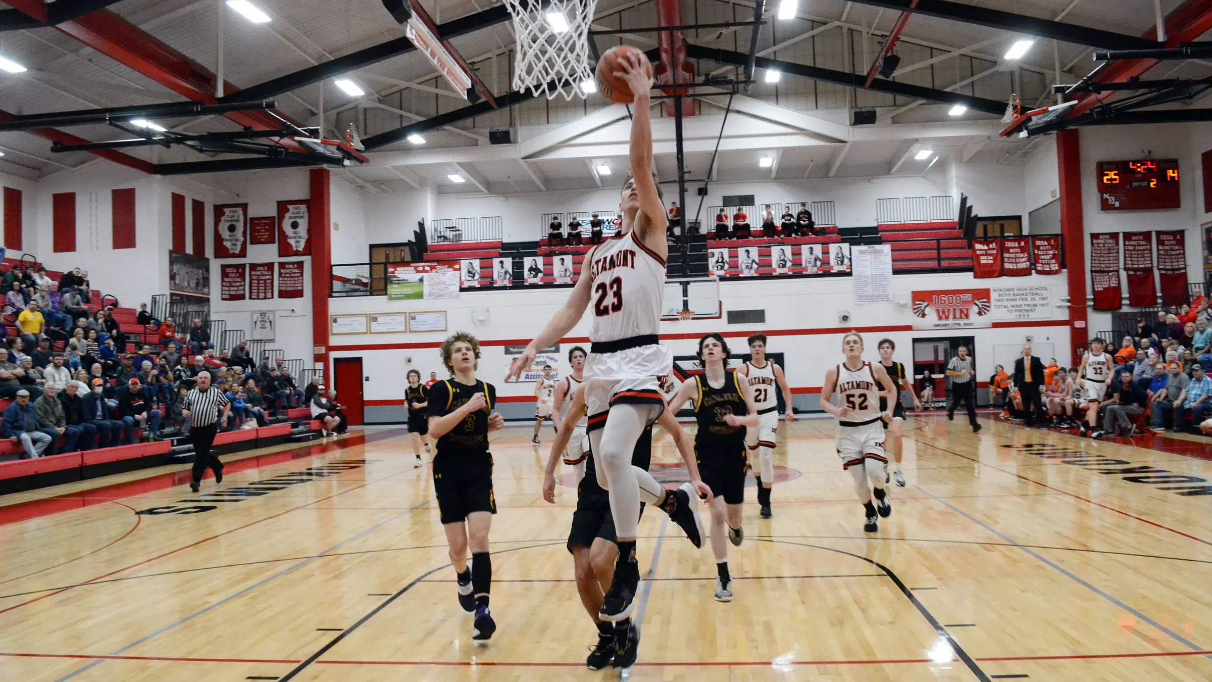 Altamont Gets Big Win to Advance to Regional Championship