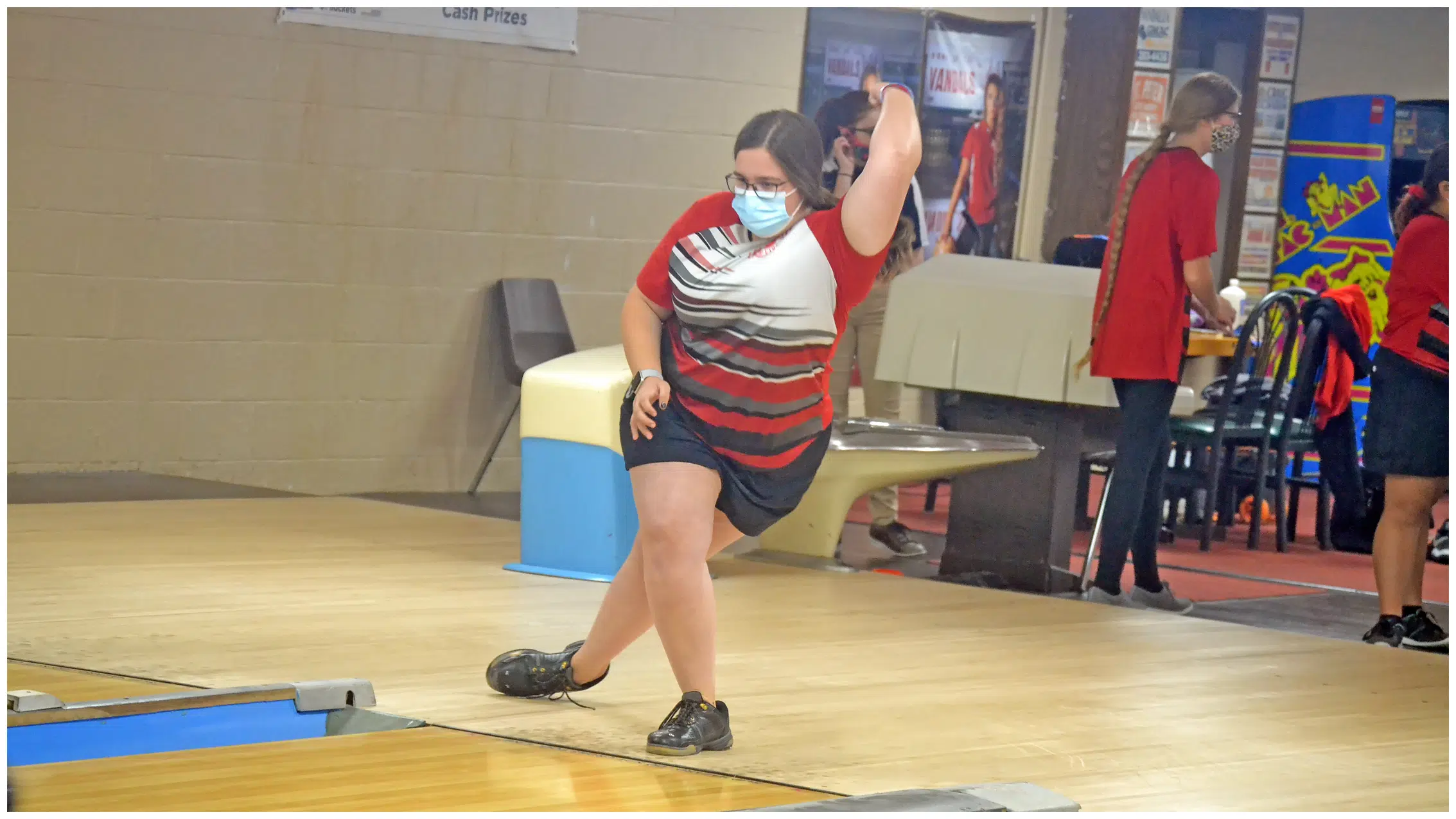 Lady Vandals Bowlers Sweep Triad for Match Win Vandalia Radio