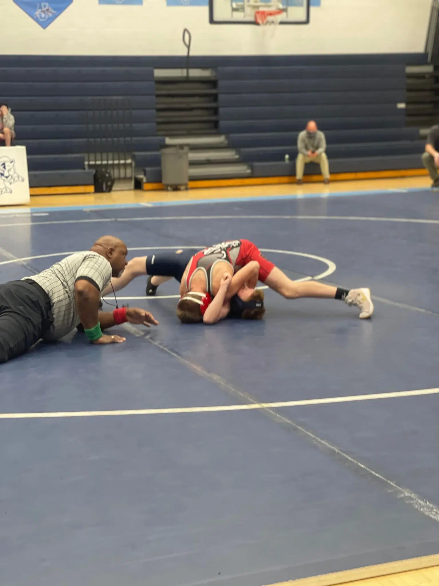Vandals Jr High Wrestlers pick up 2 dual team wins Vandalia Radio