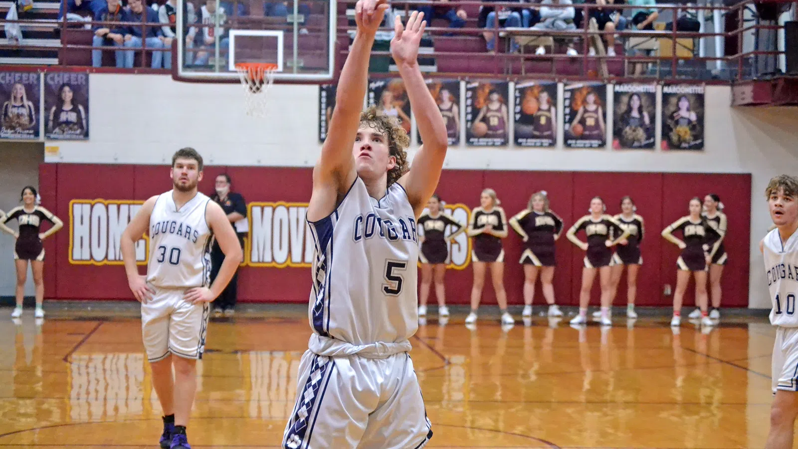 South Central gets by Cisne for their 25th win, advance to Regional