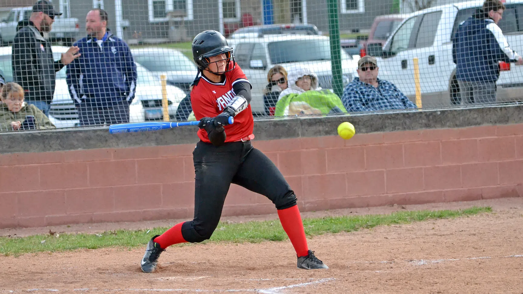 Lady Vandals softball falls to Flora | Vandalia Radio