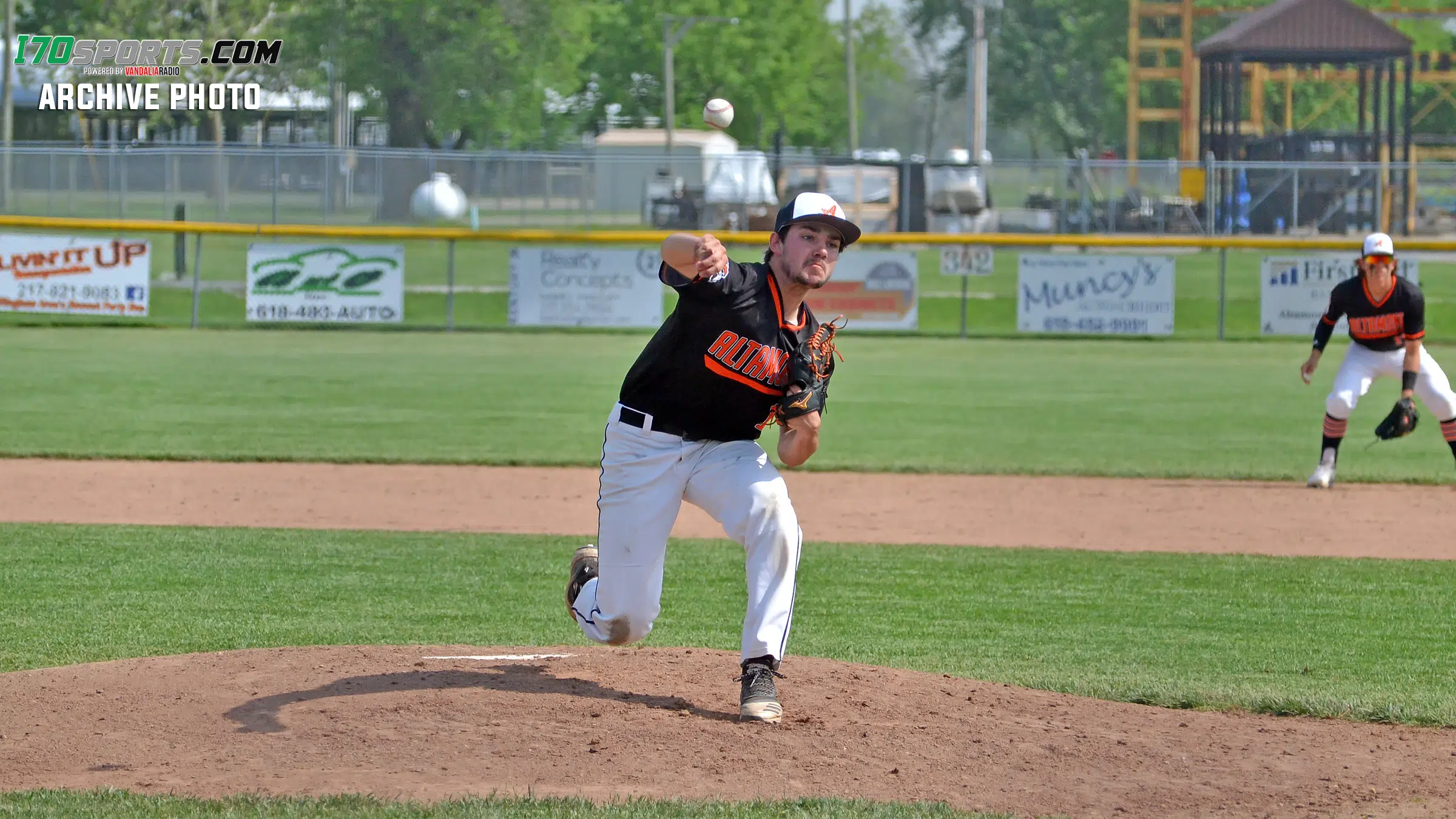 Altamont’s Hammer NoHits Mulberry Grove Vandalia Radio