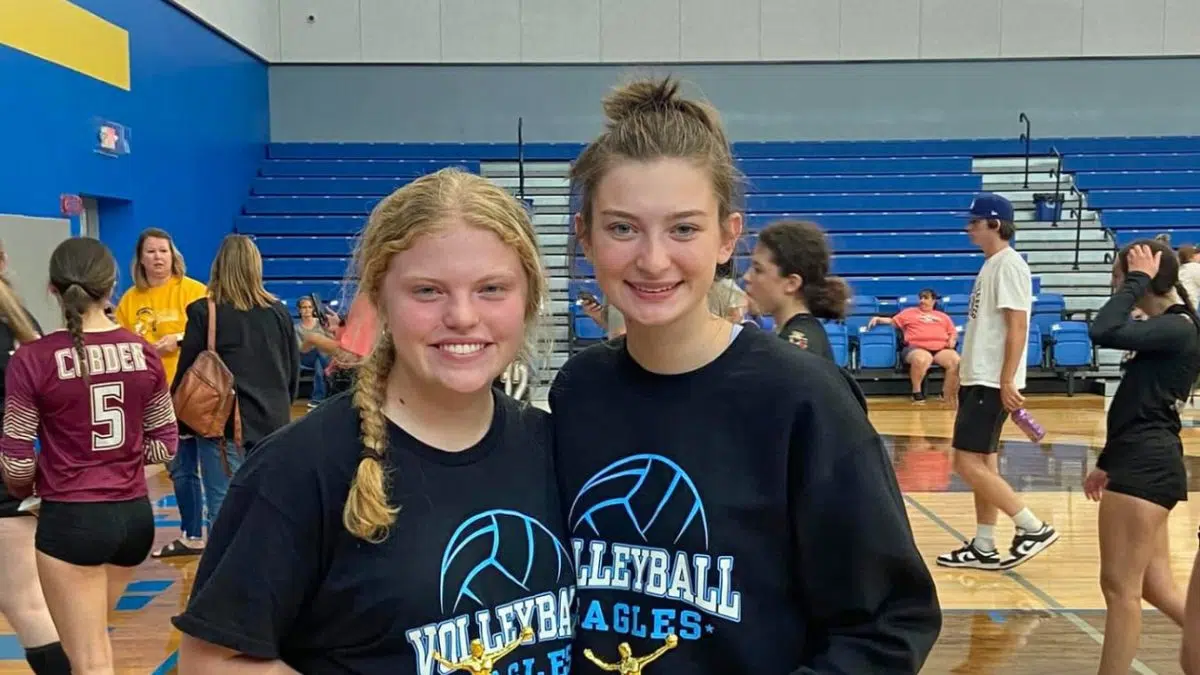 SEB Volleyball Takes 4th at ber Tournament; Garrard, Ledbetter Named