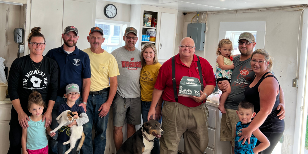 Middendorf's Meals in the Field – The Junk Farm | 97 Seven Country WGLR - The Tri-States Best Variety of Country - Vimarsana News