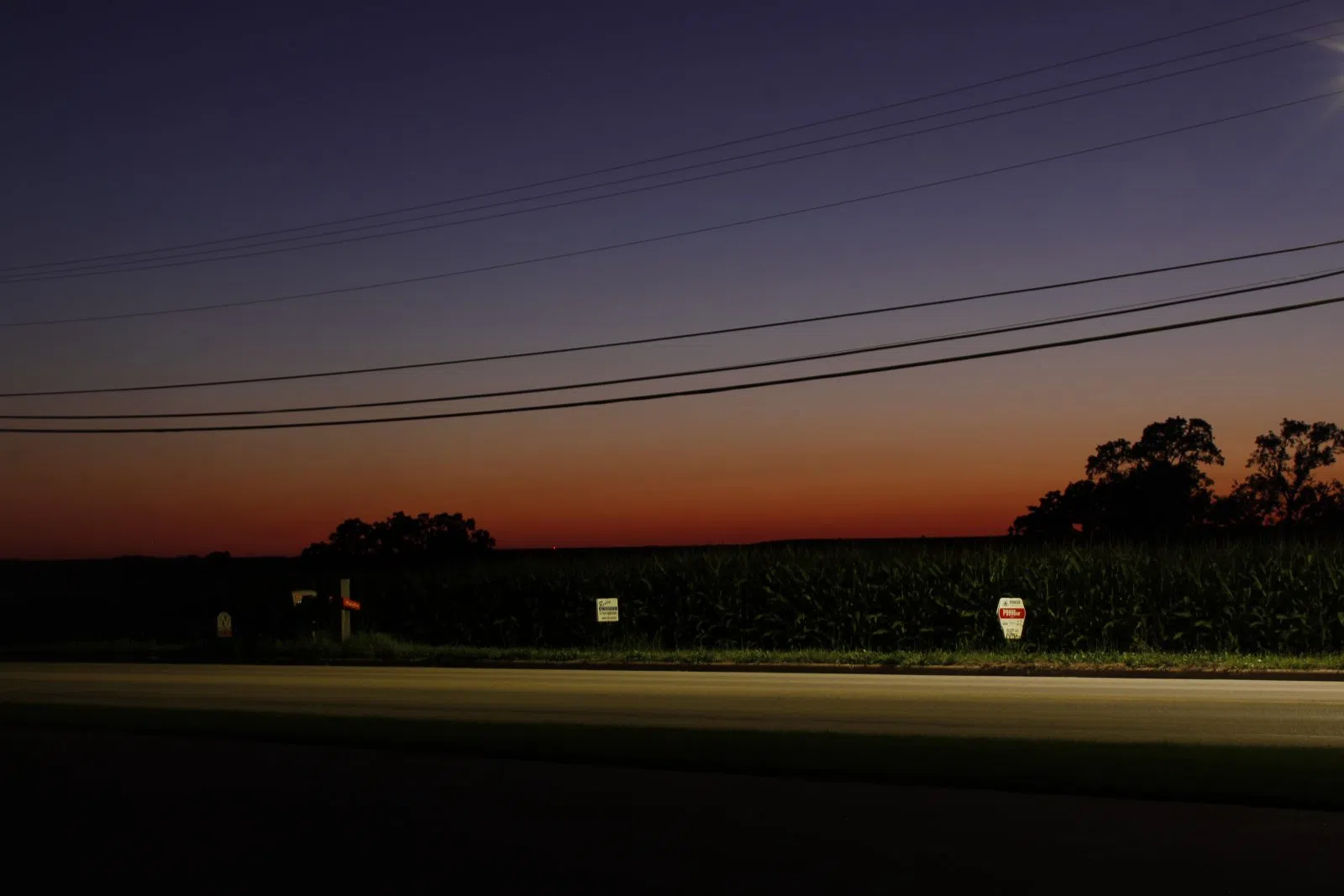 Highway 35 Lancaster, WI Dubuque's Super Hits 106 70s, 80s, & 90s