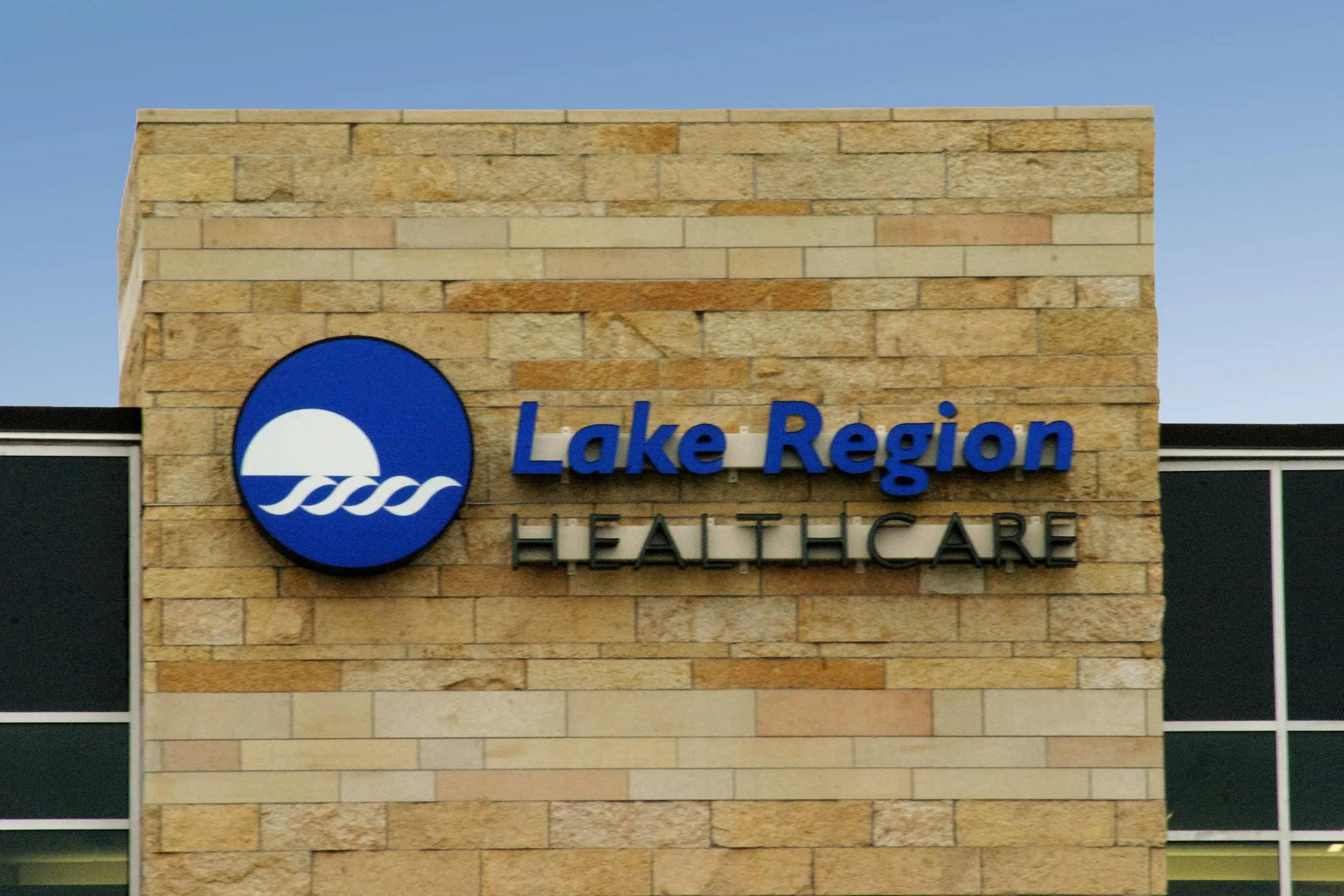 Lake Region Healthcare Welcomes Dr. Carlson, Adds Chiropractic Services