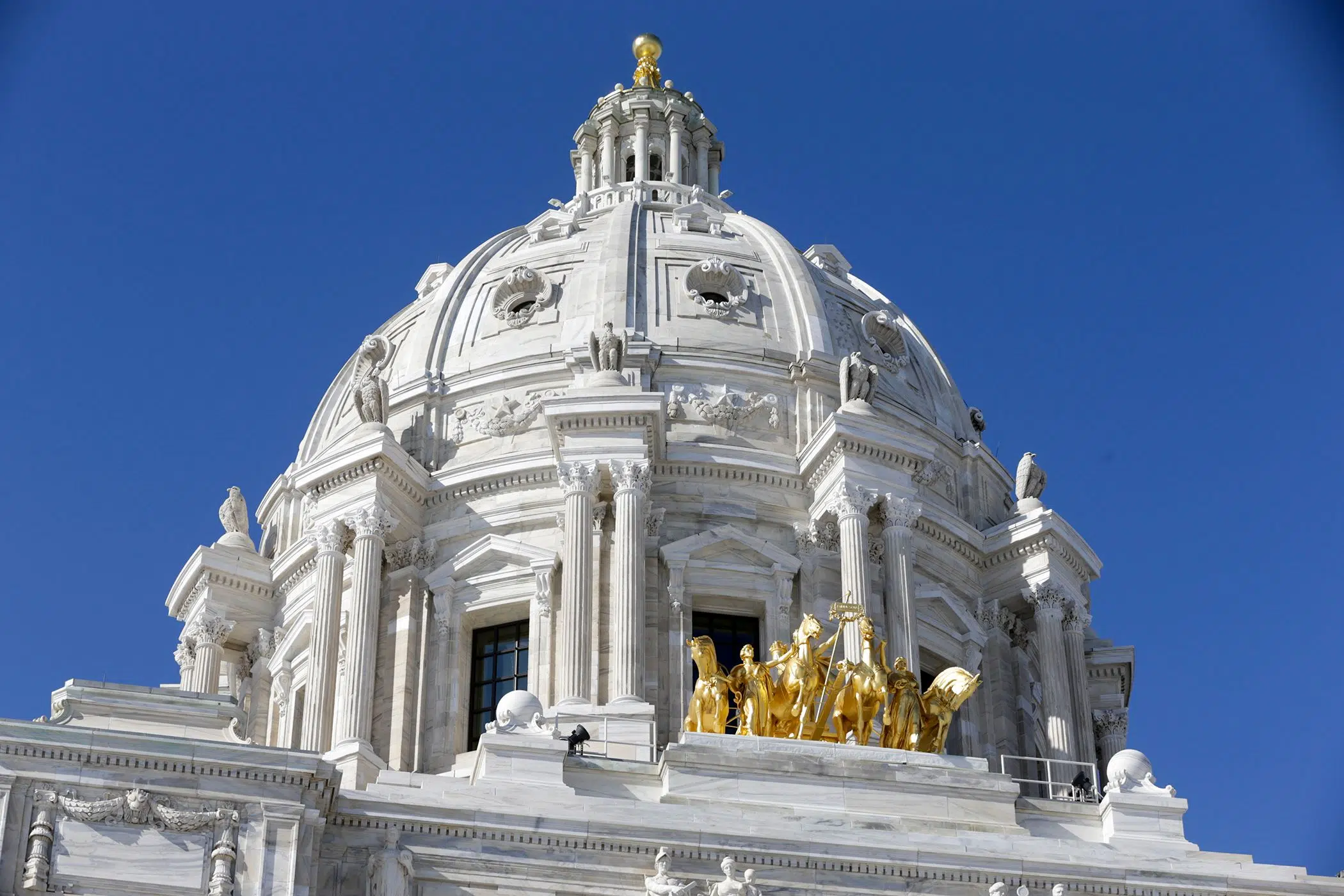 MN Conference Committee Approves Tax Bill Rebate Checks KNOX News 