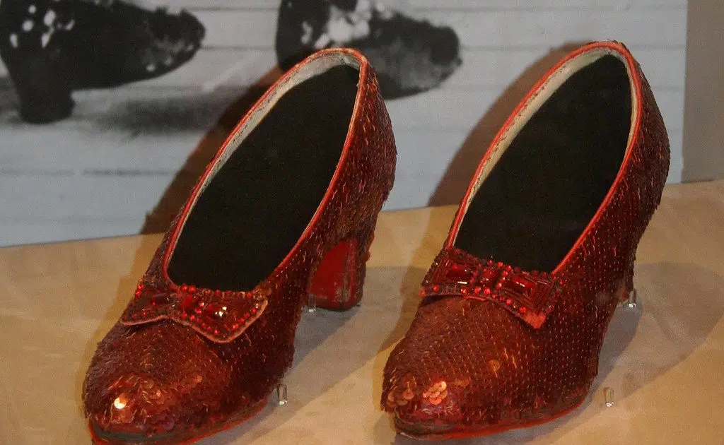 Man charged in ruby slippers theft from Judy Garland museum in Grand