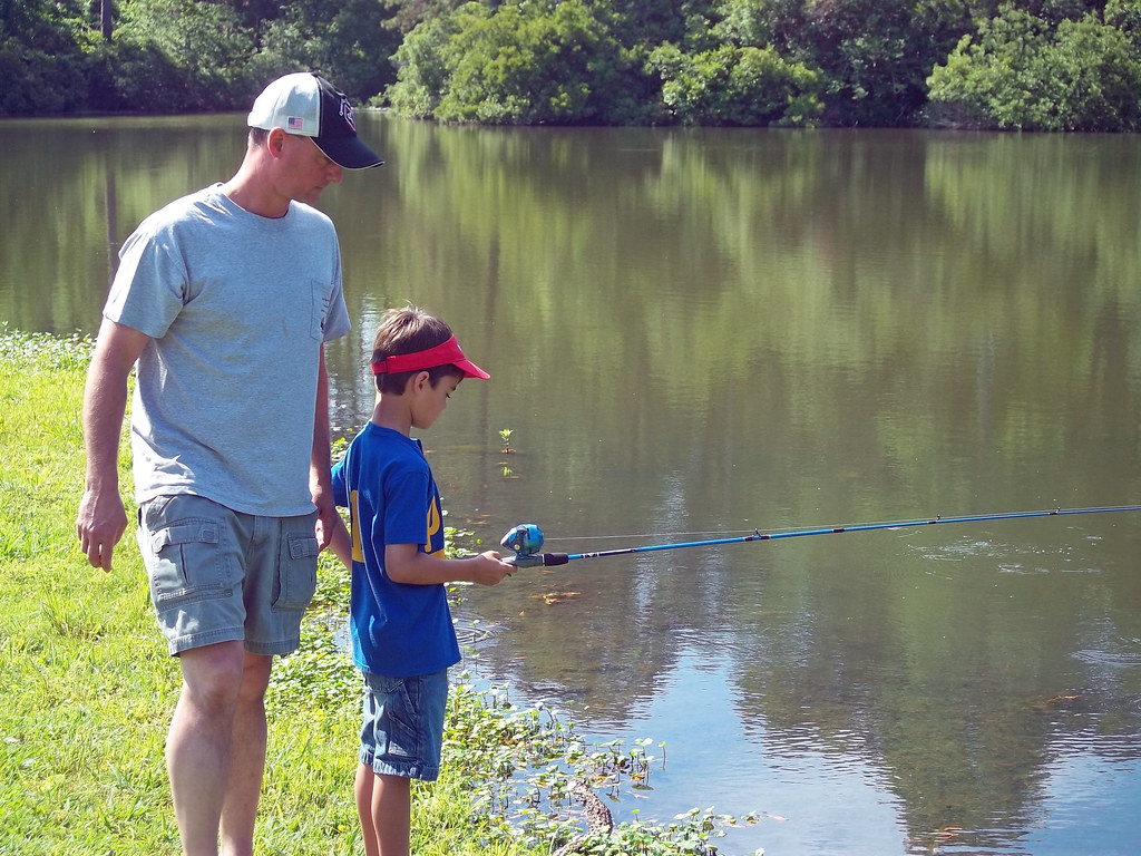 DNR Kicks Off Take a Kid Fishing Weekend - Vimarsana News