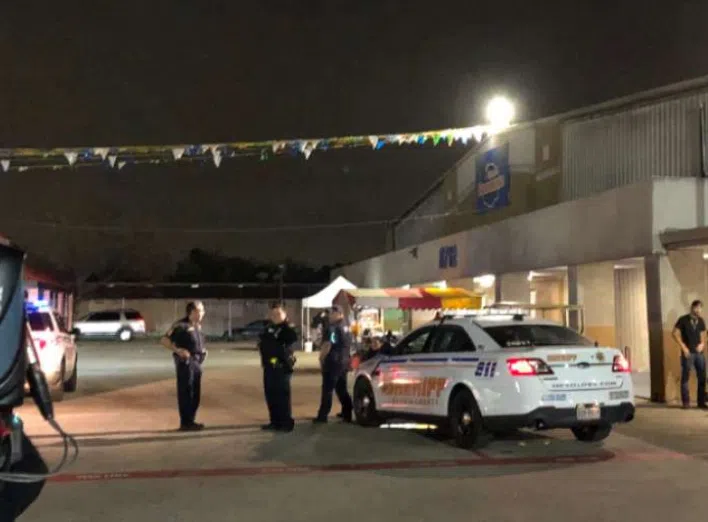 Sheriff 7 Injured In Shooting At Houston Flea Market