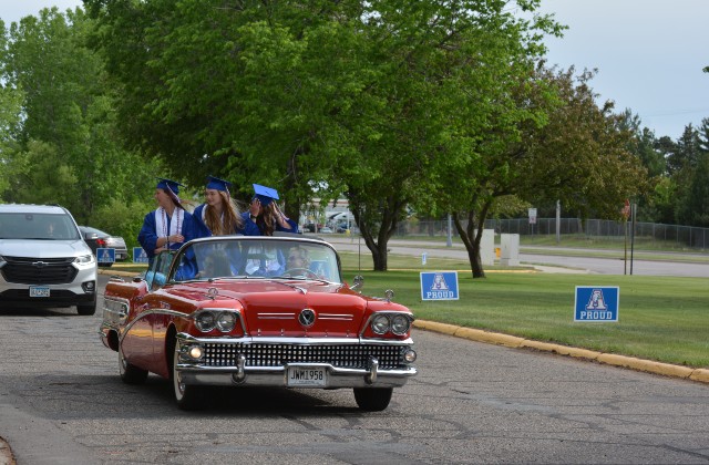 Tech, Apollo Hold Vehicle Parades For Seniors - Vimarsana News
