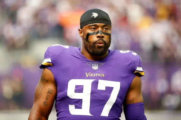 Everson Griffin on leave; Minnesota Vikings concerned about well-being